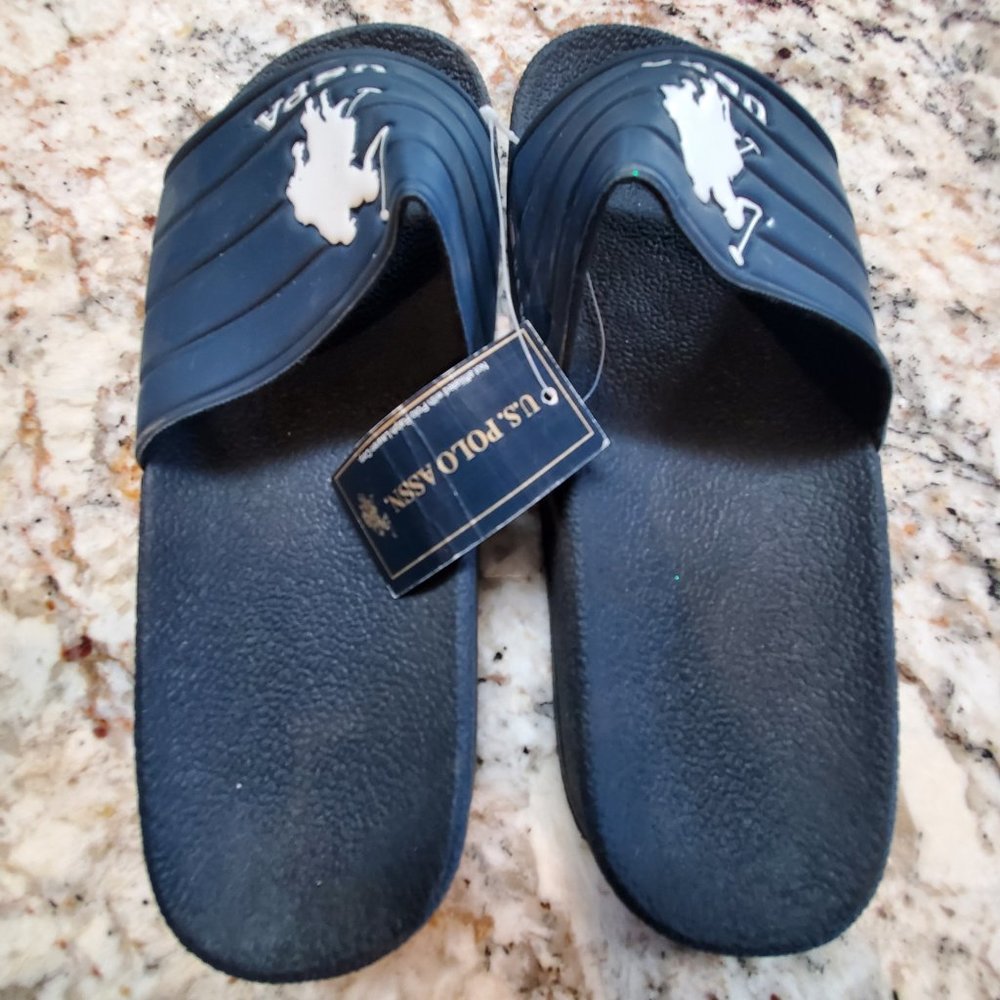Mens Slides - Picture 2 of 3